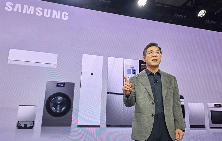 Bagaimana Vision AI Companion Mengubah TV dan Kulkas Anda